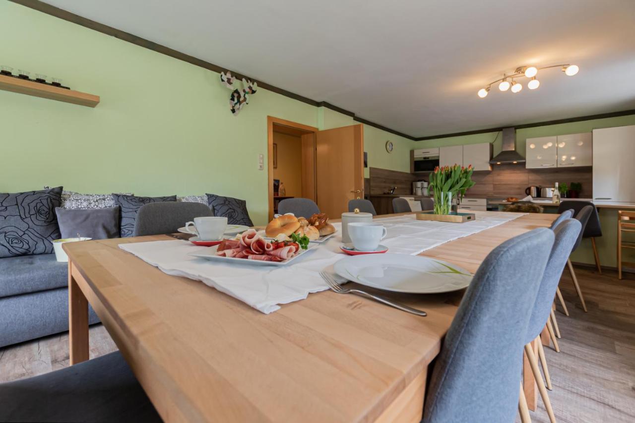 Fusch an der Grossglocknerstrasse Chalet Charlotte מראה חיצוני תמונה