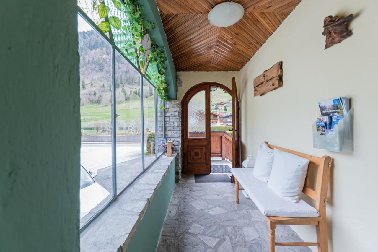 Fusch an der Grossglocknerstrasse Chalet Charlotte מראה חיצוני תמונה